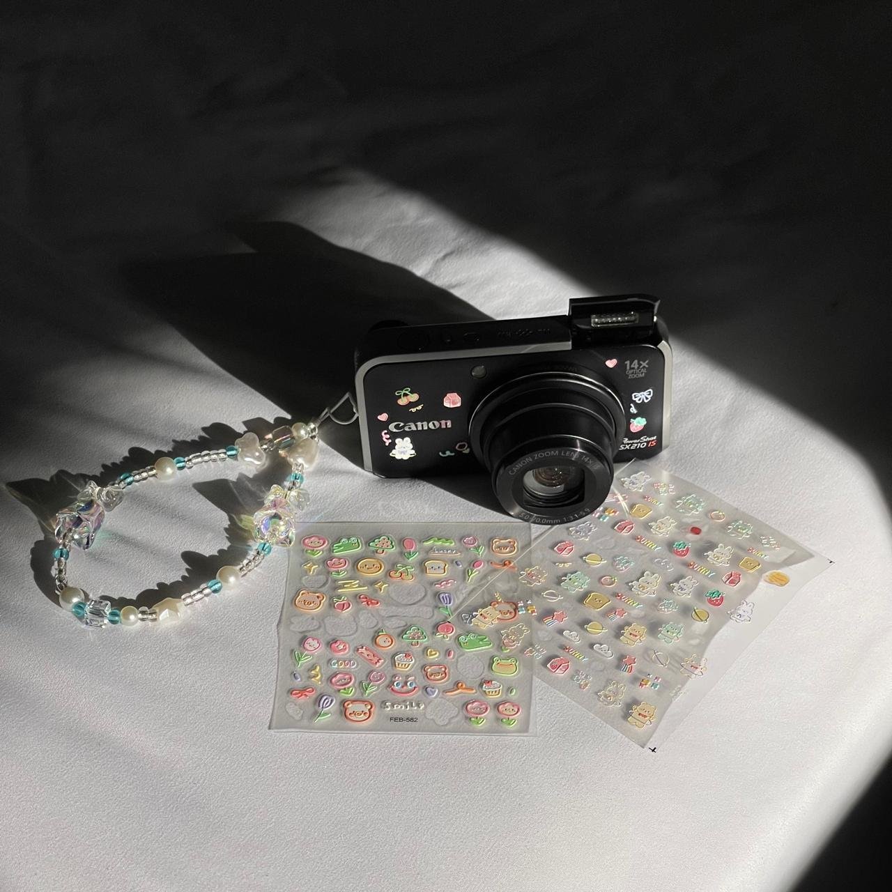 WhatsApp_Image_2024-05-30_at_09.56.31_1 Cute Flower Bear DIY Digicam Sticker - Image 1