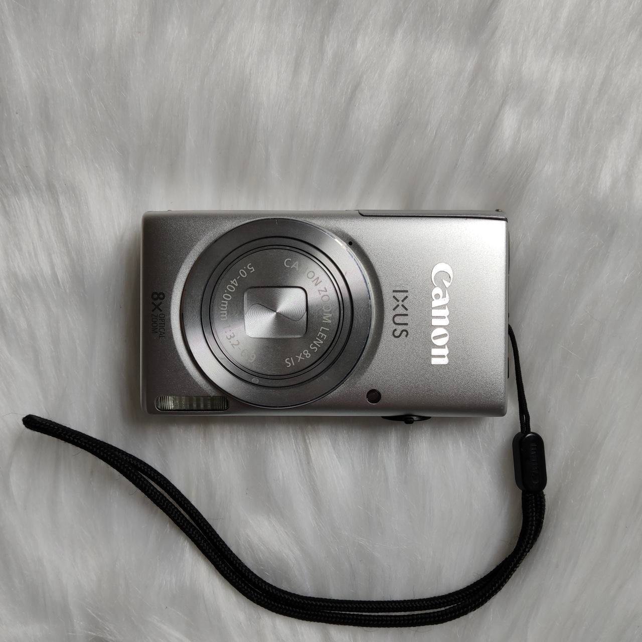 ZIUEYF-1.jpg Used Digital Camera | Silver Canon IXUS 132 HD Digital Camera | Complete Set - Image 1