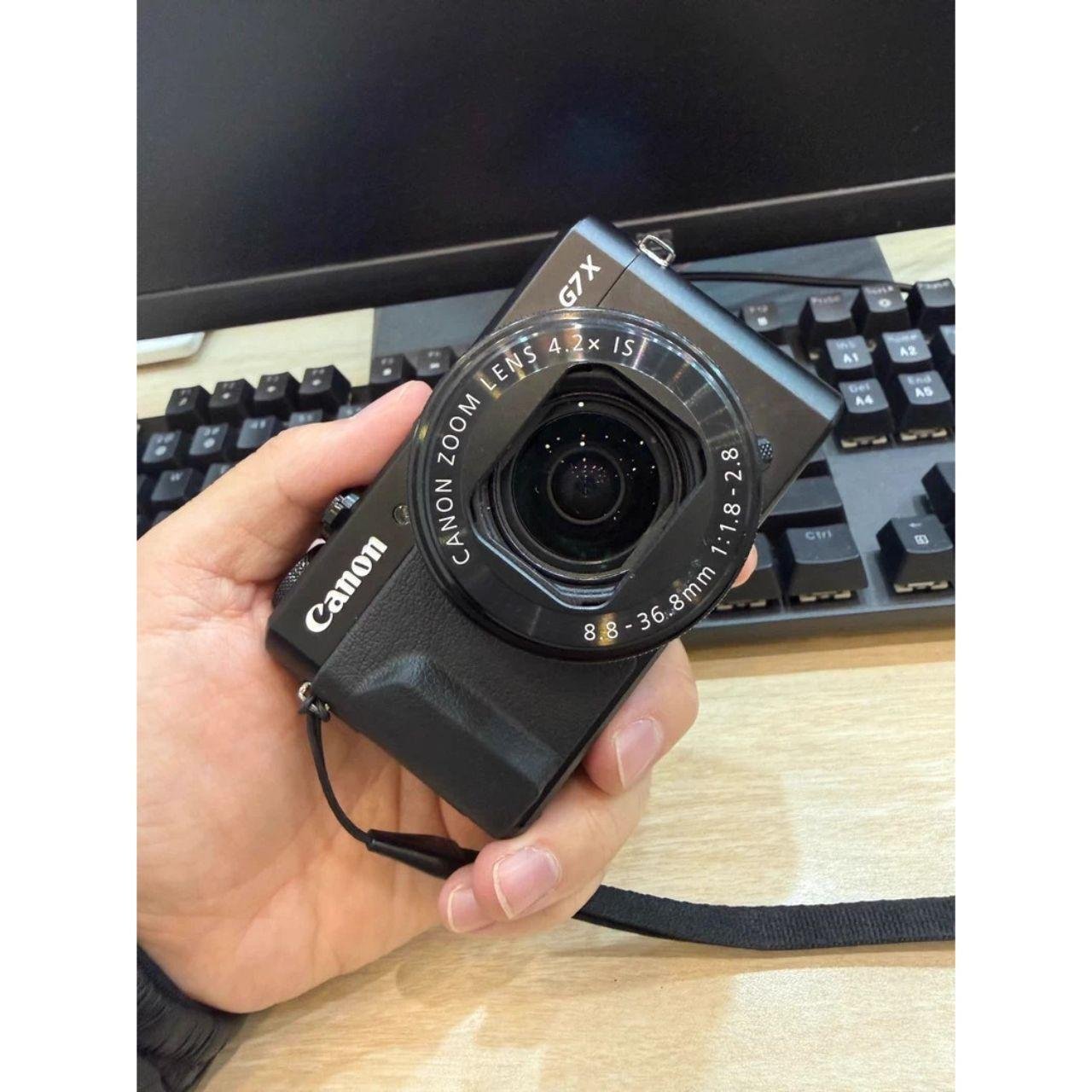 P0_4239946e-4853-4c8b-acd0-2637cc3c8e4b.jpg Canon PowerShot G7 X Mark II 20MP Digital Camera w/Battery,Charger - Image 1